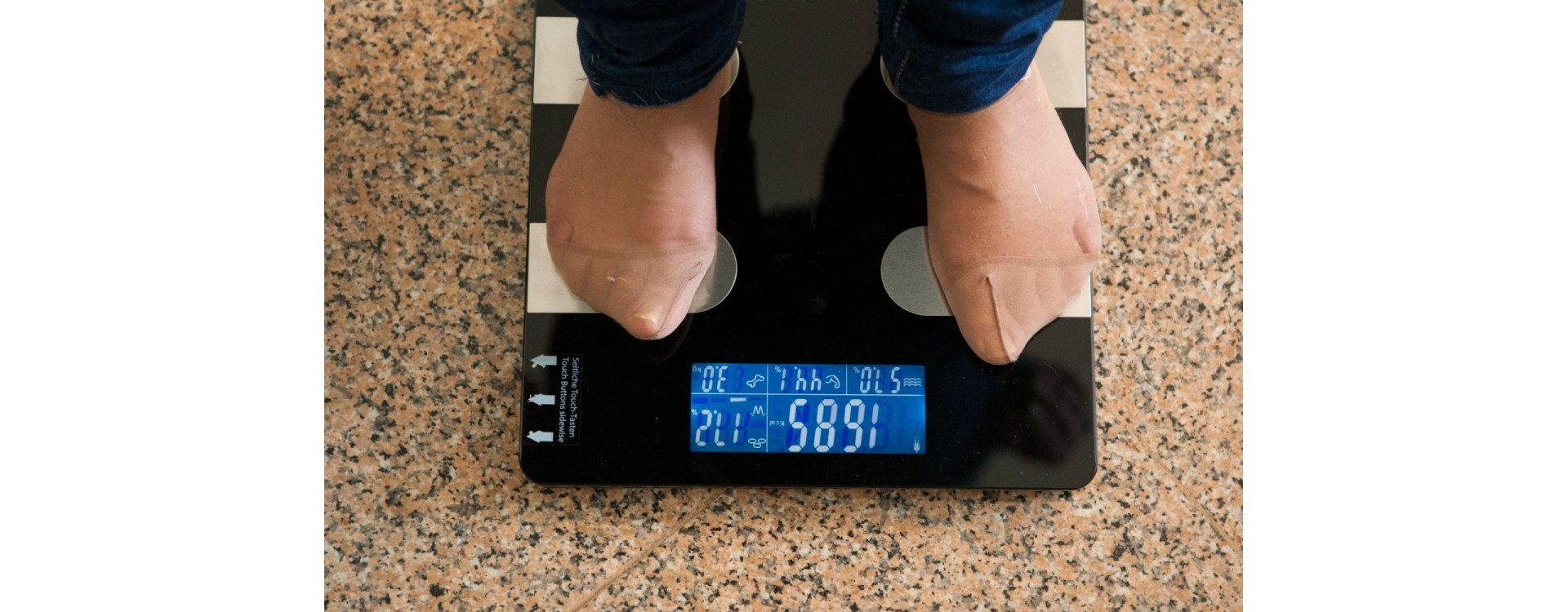 Prečo elektronická váha ukazuje rôzne výsledky?